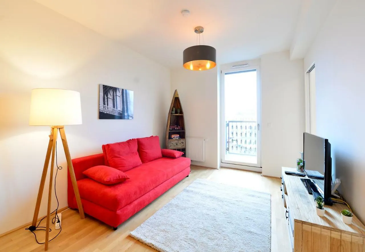 Self-Check-In With View & Free Parking Apartment Vienna